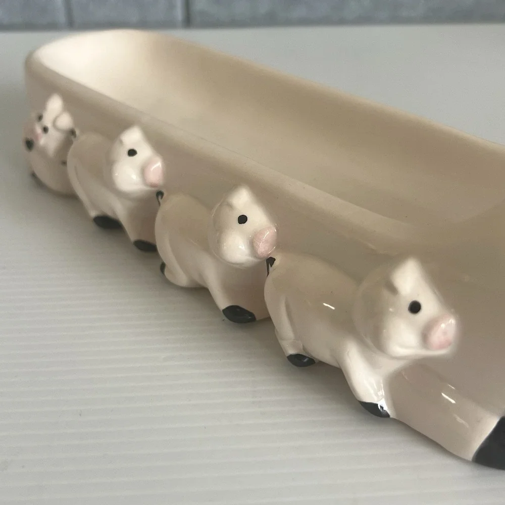 Vintage 1983 Ron Gordon Design Ceramic Pig & Piglets Cracker Cheese Butter Dish
